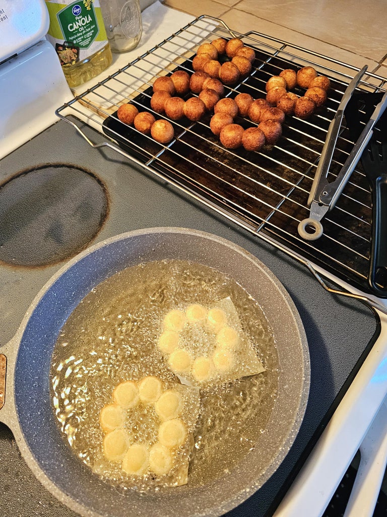 Cook Your Donuts